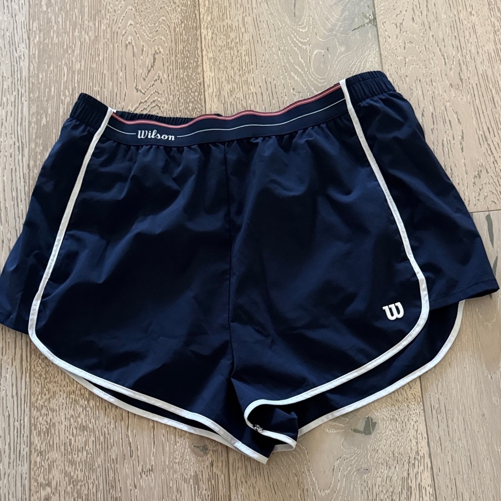 Wilson Heir Unlined Shorts Small Unlined in Excellent Condition